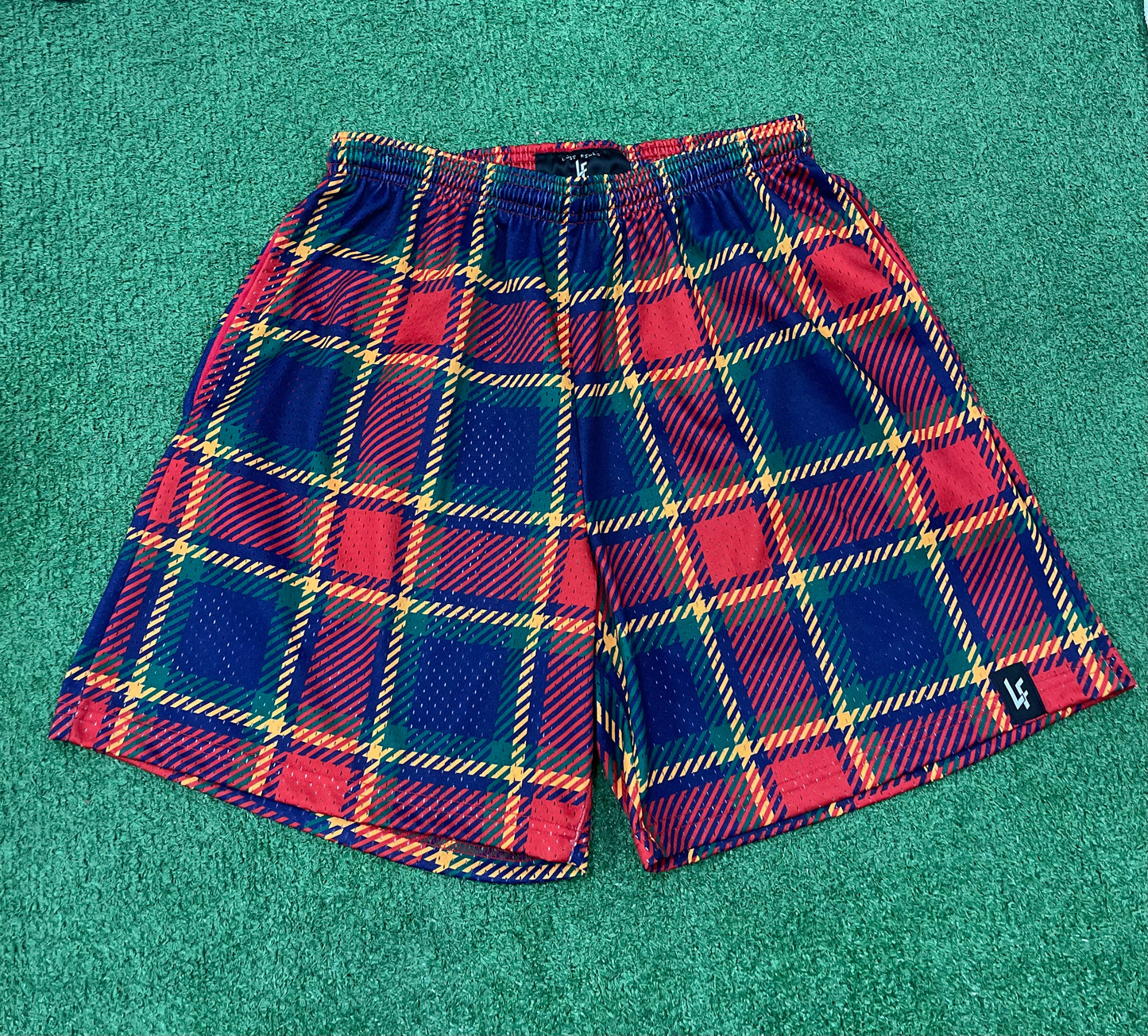 Lost Files Plaid Shorts 2, Shorts - Supra Sneakers