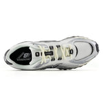 New Balance 204L Silver Metallic Black - Image 5
