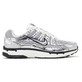 Nike P-6000 Metallisch Silber