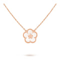 Van Cleef & Arpels Lucky Spring Anhänger mit Pflaumenblüten-Motiv aus 18K Roségold und Mutterperl