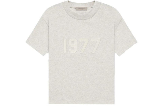 Fear of God Essentials 1977 T-shirt Light Oatmeal - Supra Sneakers