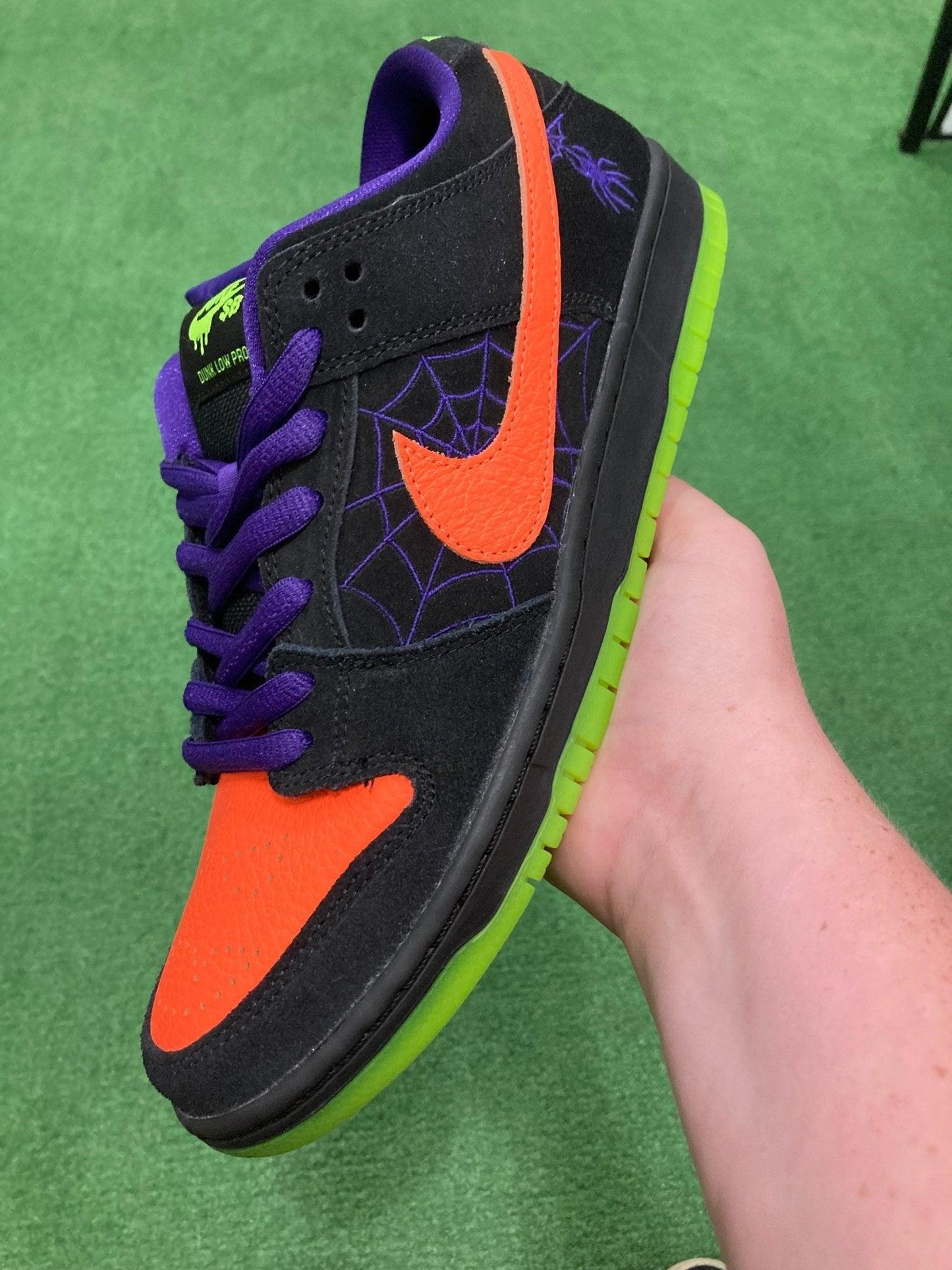 Nike SB Dunk Low Night of Mischief Halloween - Supra Sneakers