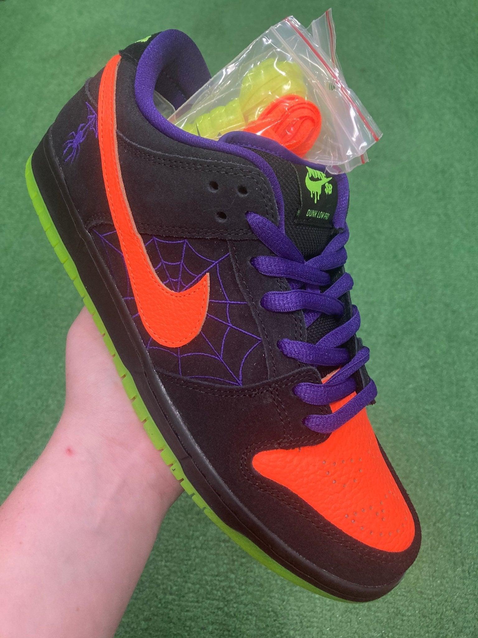 Nike SB Dunk Low Night of Mischief Halloween - Supra Sneakers